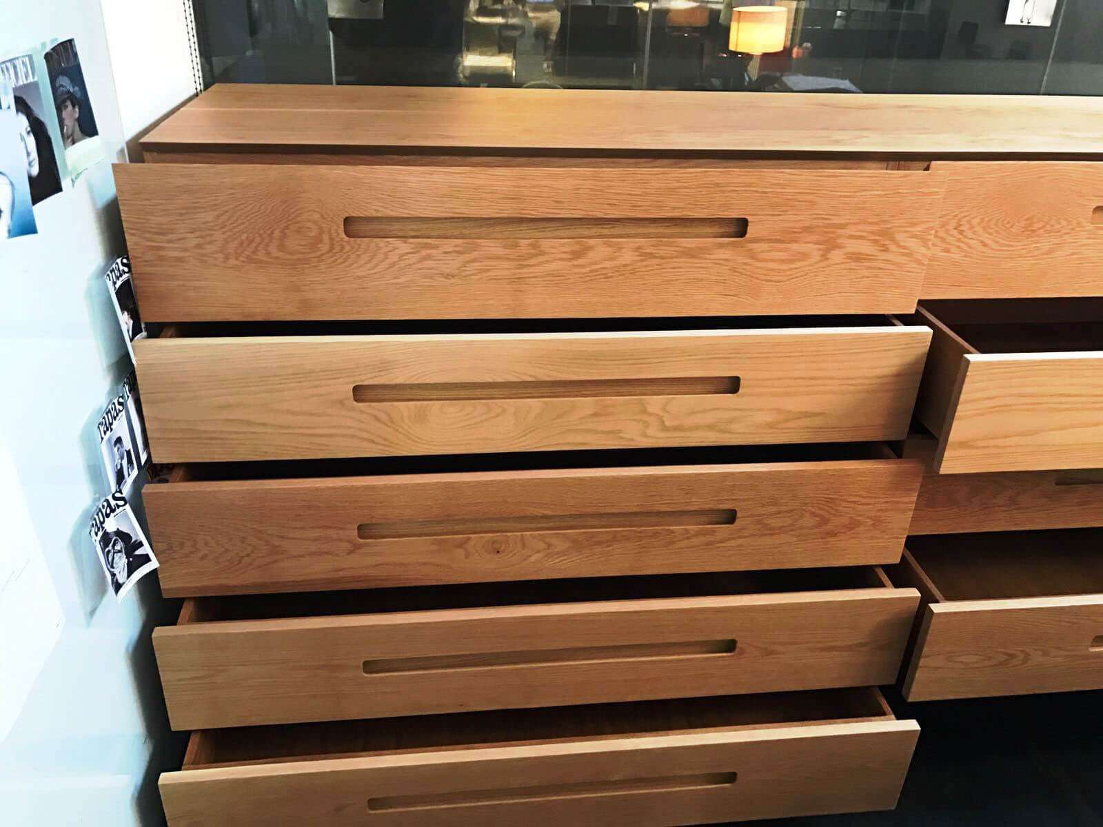 Portfolio - Salones - Roble Macizo